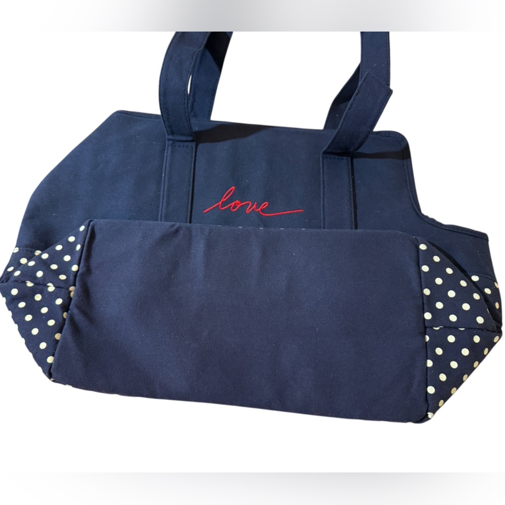 ED by Ellen Degeneres Love Embroidered Navy Canvas Pet Carrier - Picture 3 of 5
